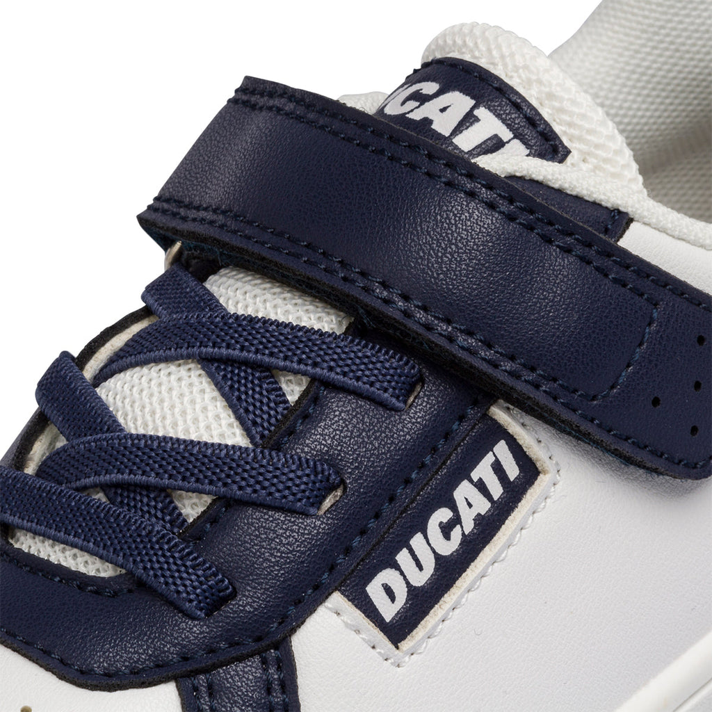 Sneakers bianche e blu da bambino con logo sul tallone Ducati