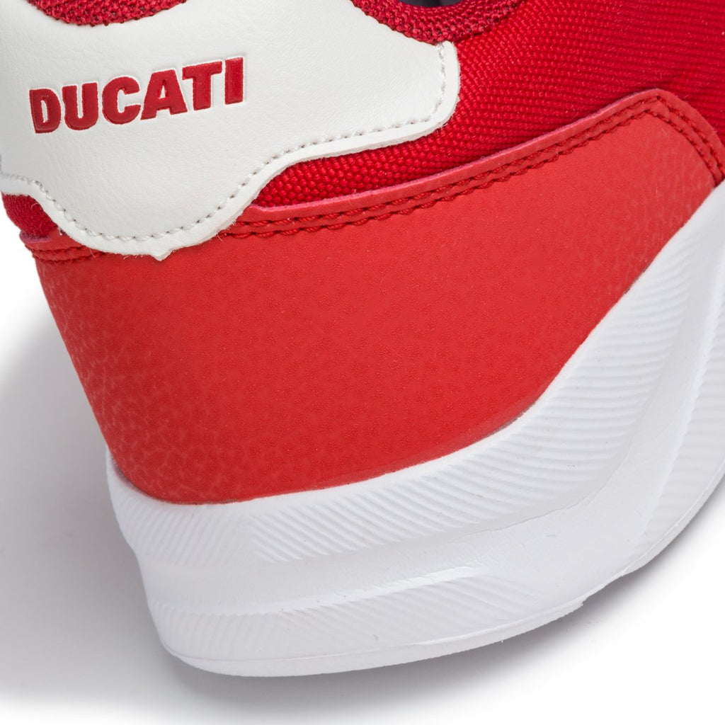 Sneakers rosse con logo laterale Ducati