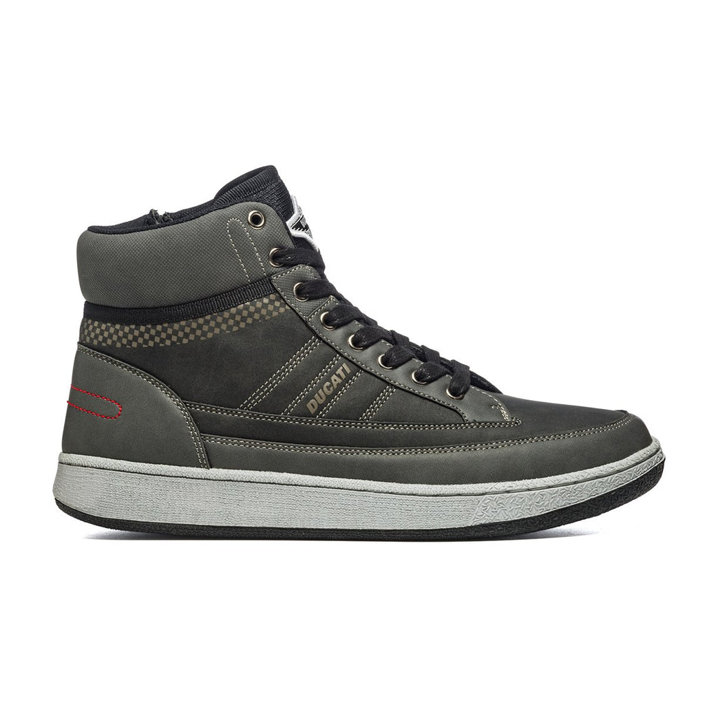 Sneakers alte grigie con patch logo sulla linguetta Ducati