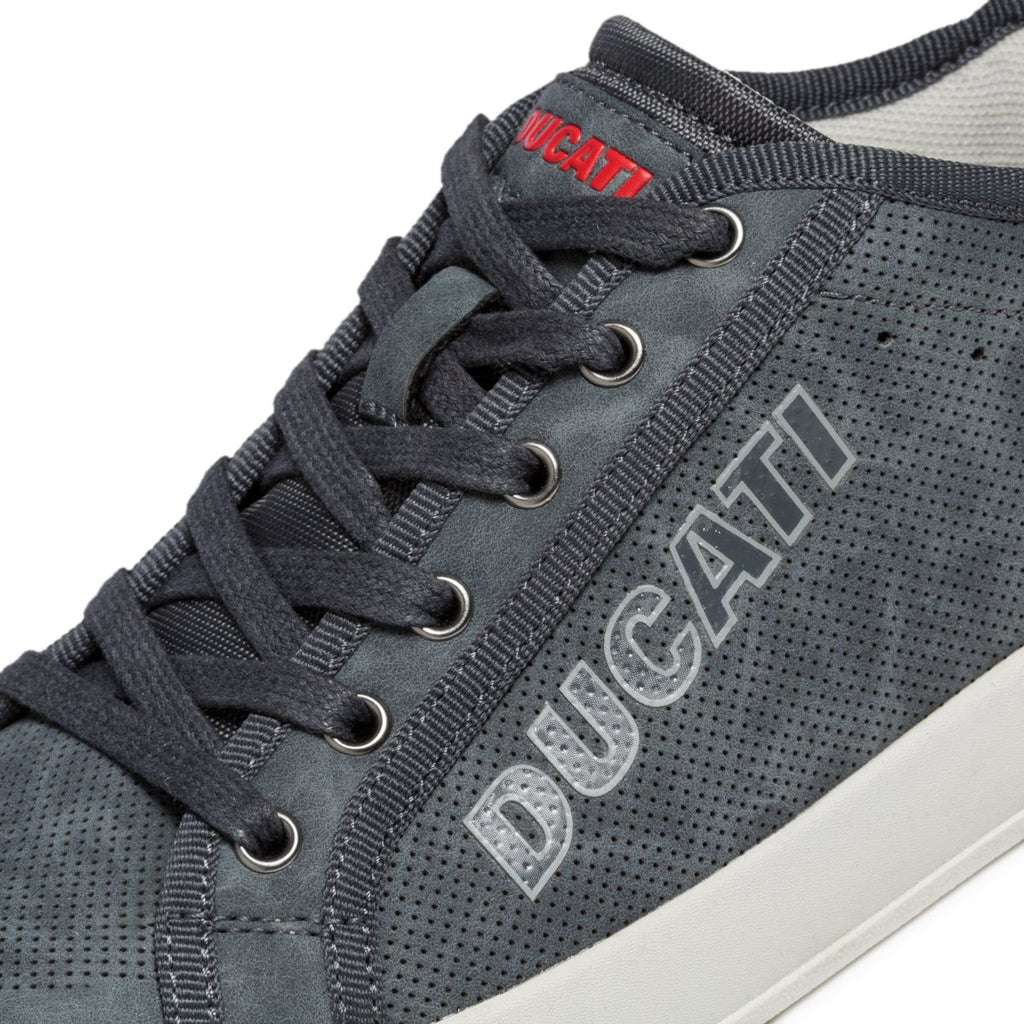 Sneakers blu navy traforate con logo laterale Ducati