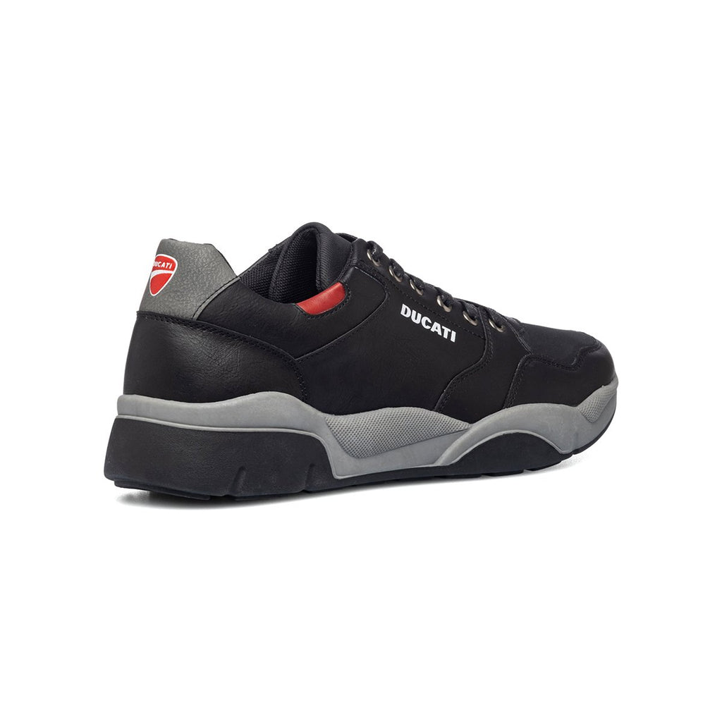 Sneakers nere e grigie con logo sul tallone Ducati