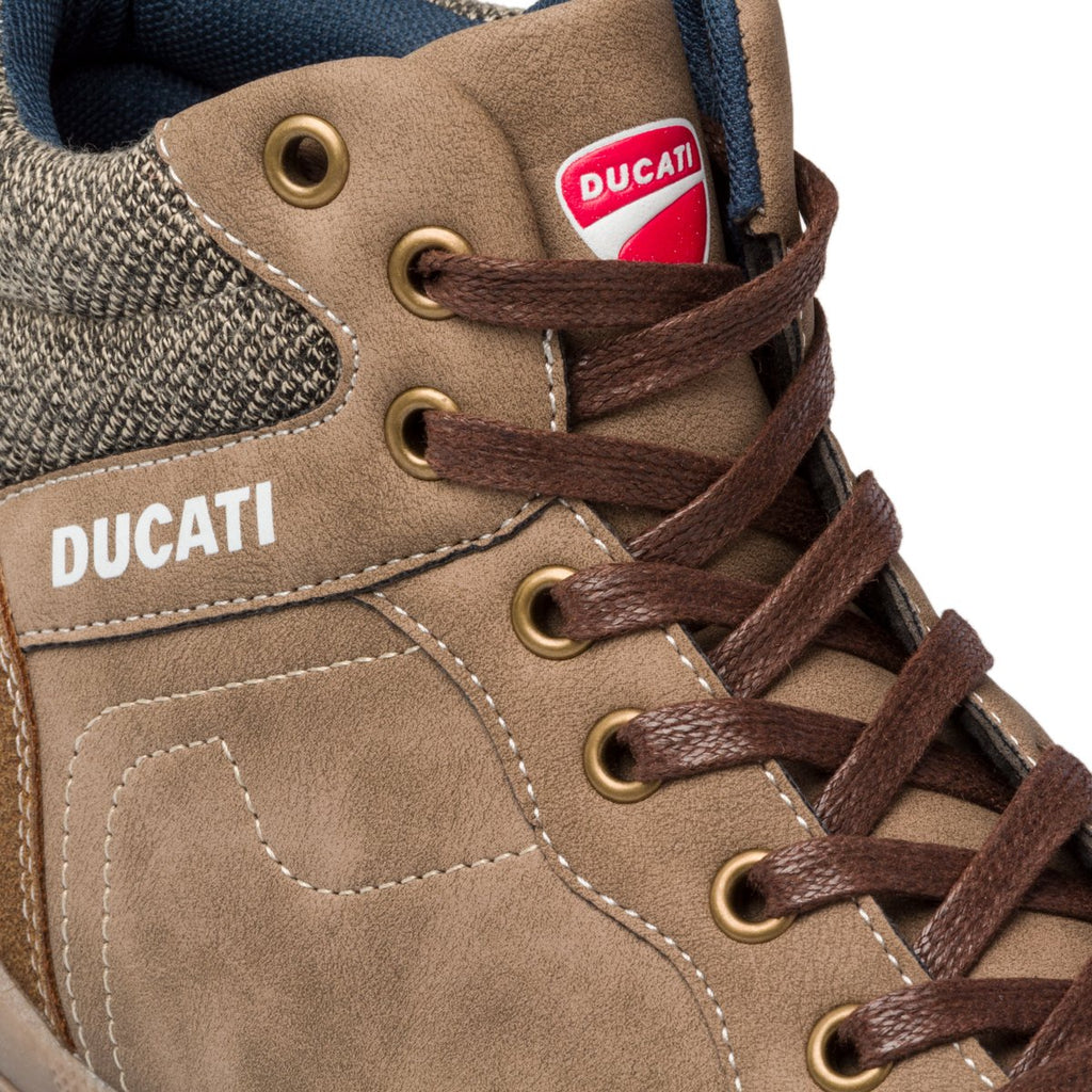 Sneakers alte taupe con logo sulla linguetta Ducati