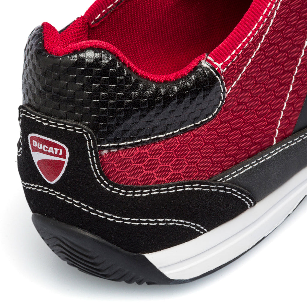 Sneakers rosse in tessuto da uomo con logo laterale Ducati