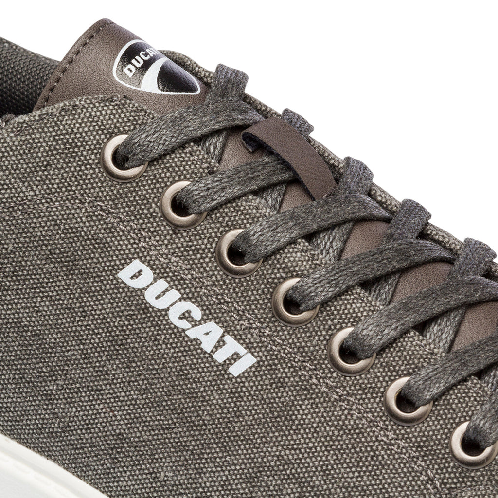 Sneakers grigie da uomo con logo laterale Ducati