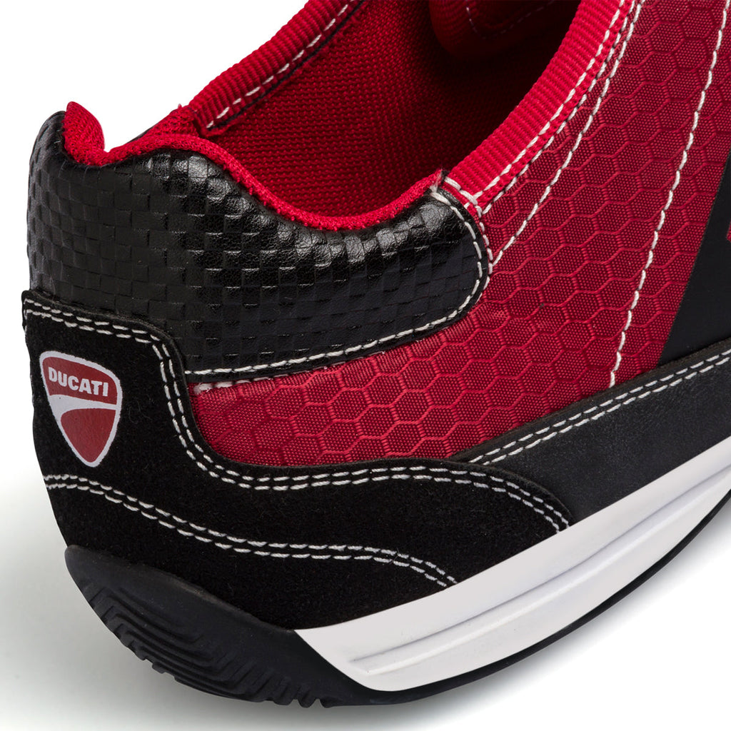 Sneakers rosse in tessuto da uomo con logo laterale Ducati