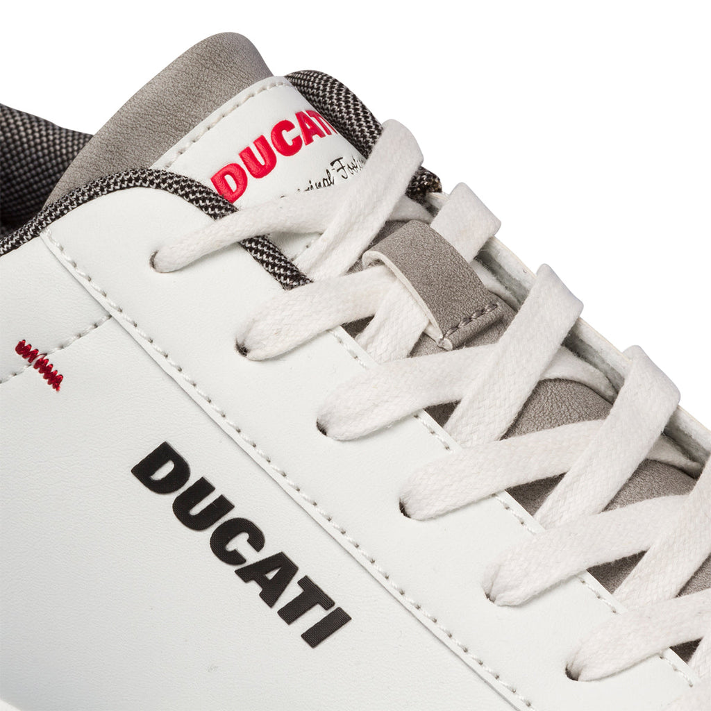 Sneakers bianche da uomo con logo laterale Ducati