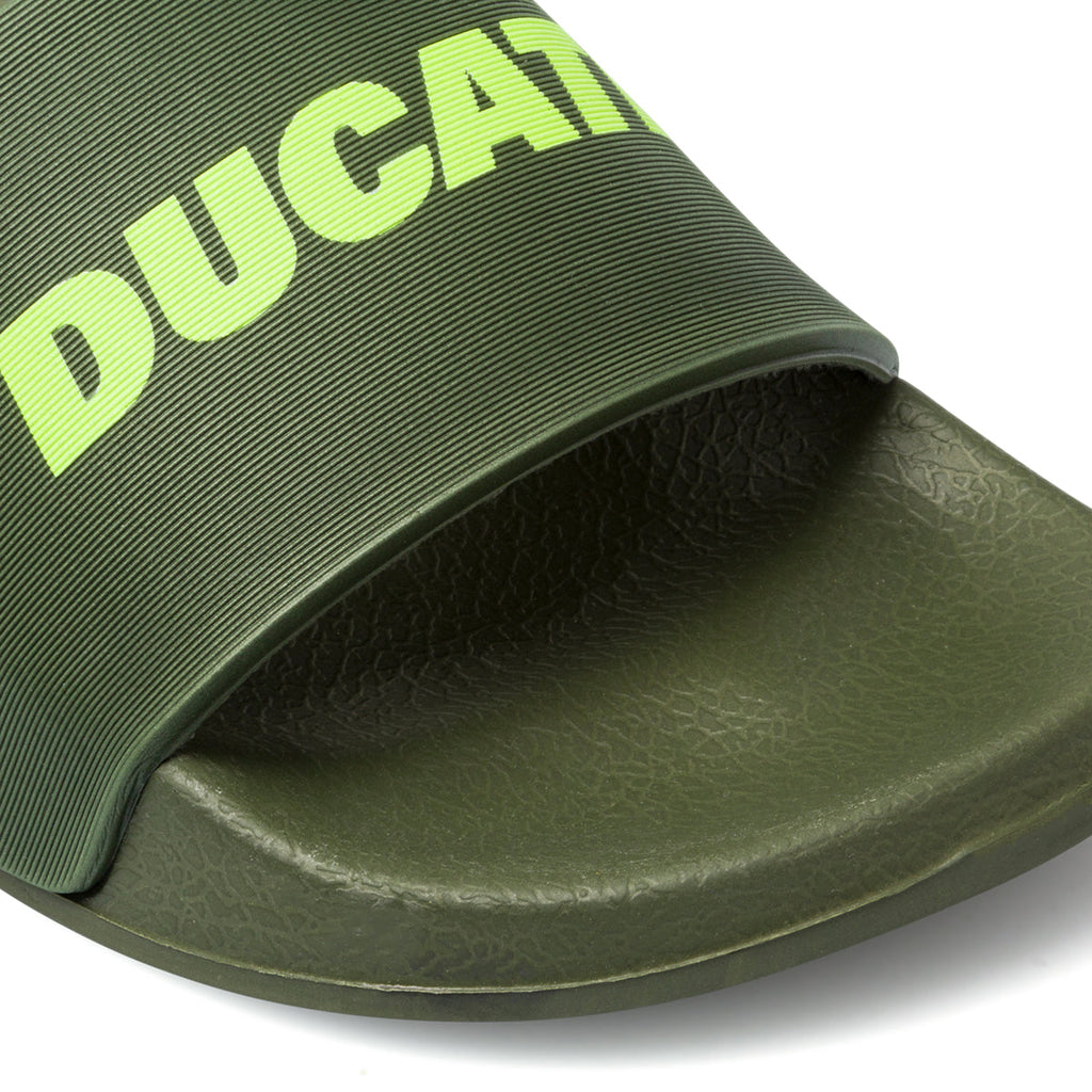 Ciabatte da uomo verde militare con logo a contrasto Ducati