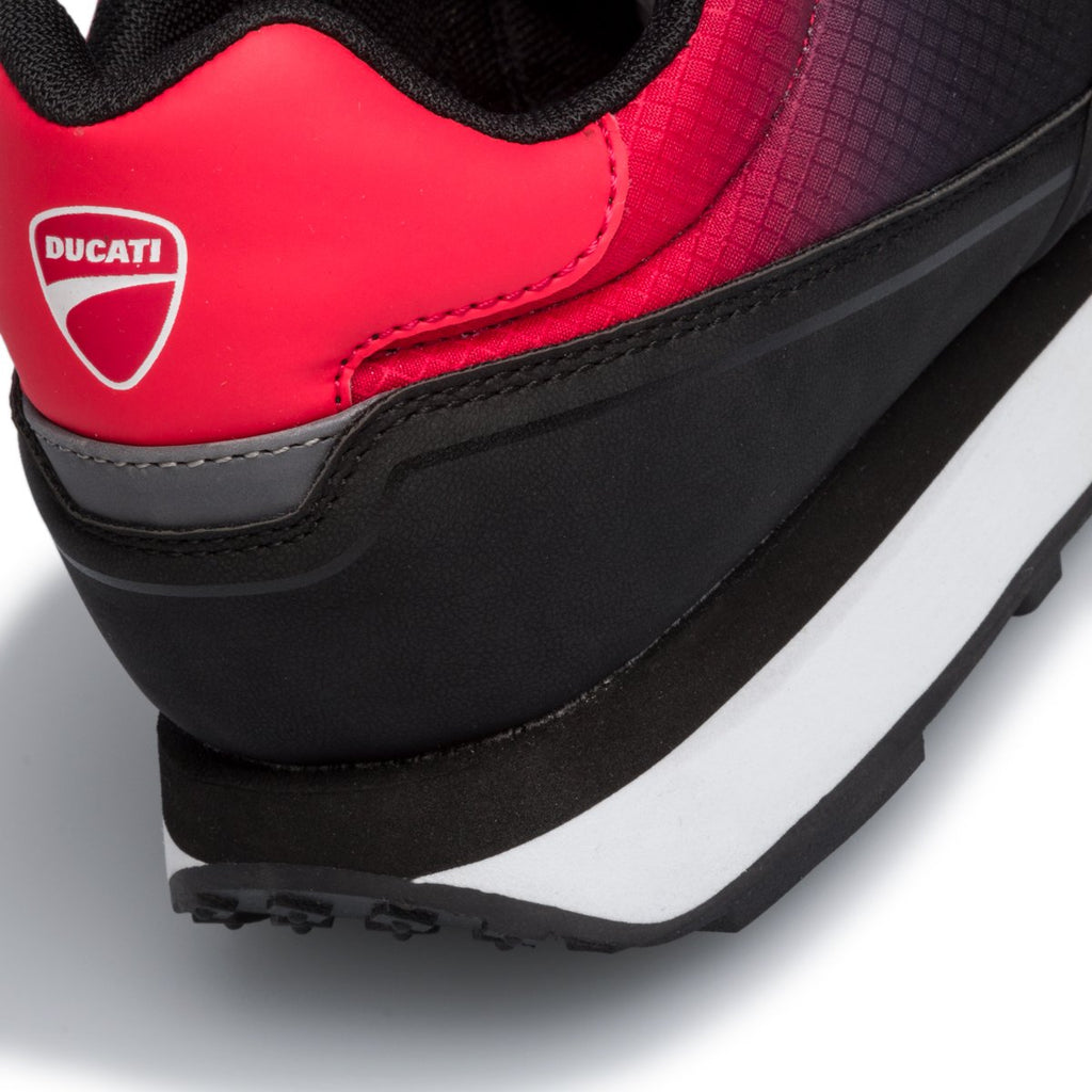 Sneakers nere e rosse con logo laterale Ducati Materassi