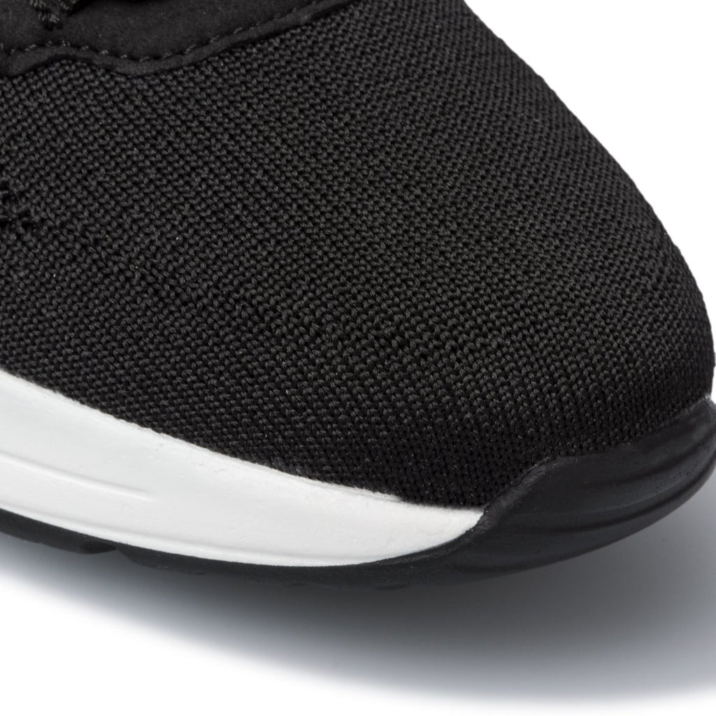 Sneakers nere in tessuto knit Swish Jeans