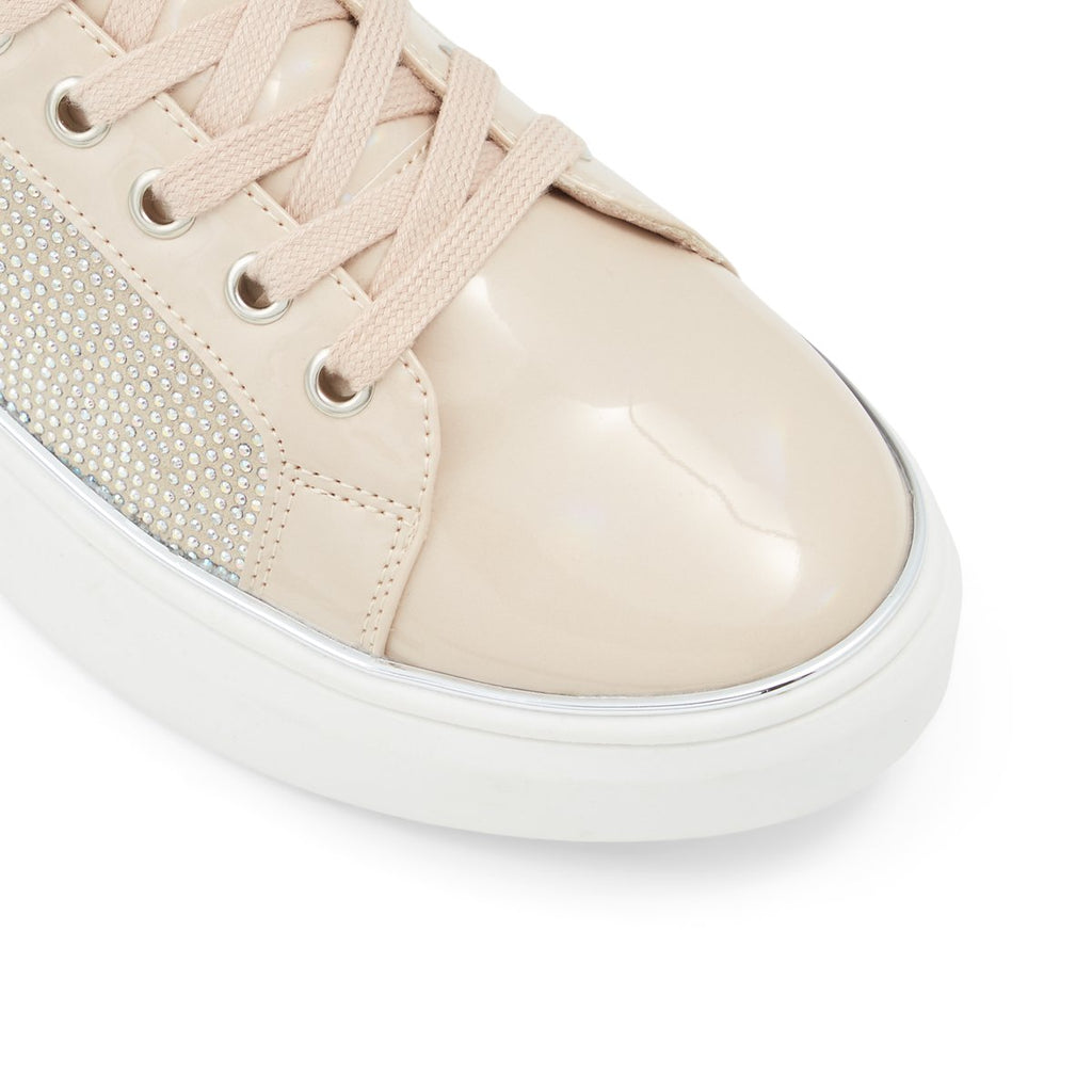 Sneakers rosa in pelle vegana con strass sulla superficie Call It Spring Spark