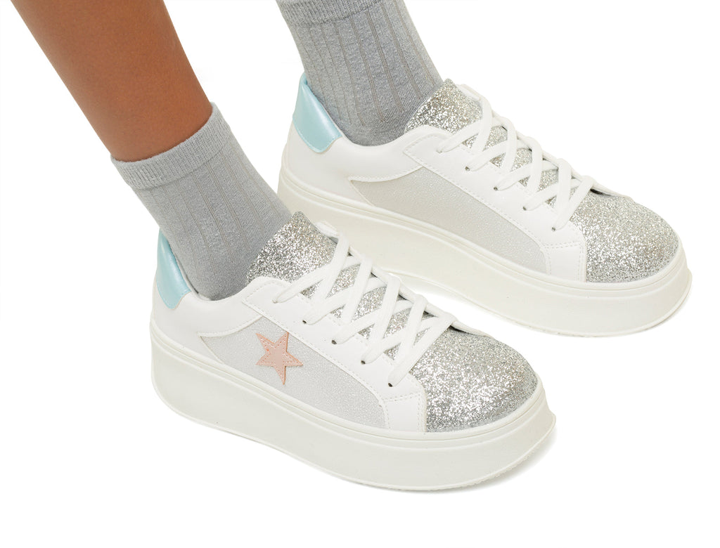 Sneakers bianche da donna con dettagli glitterati Lora Ferres