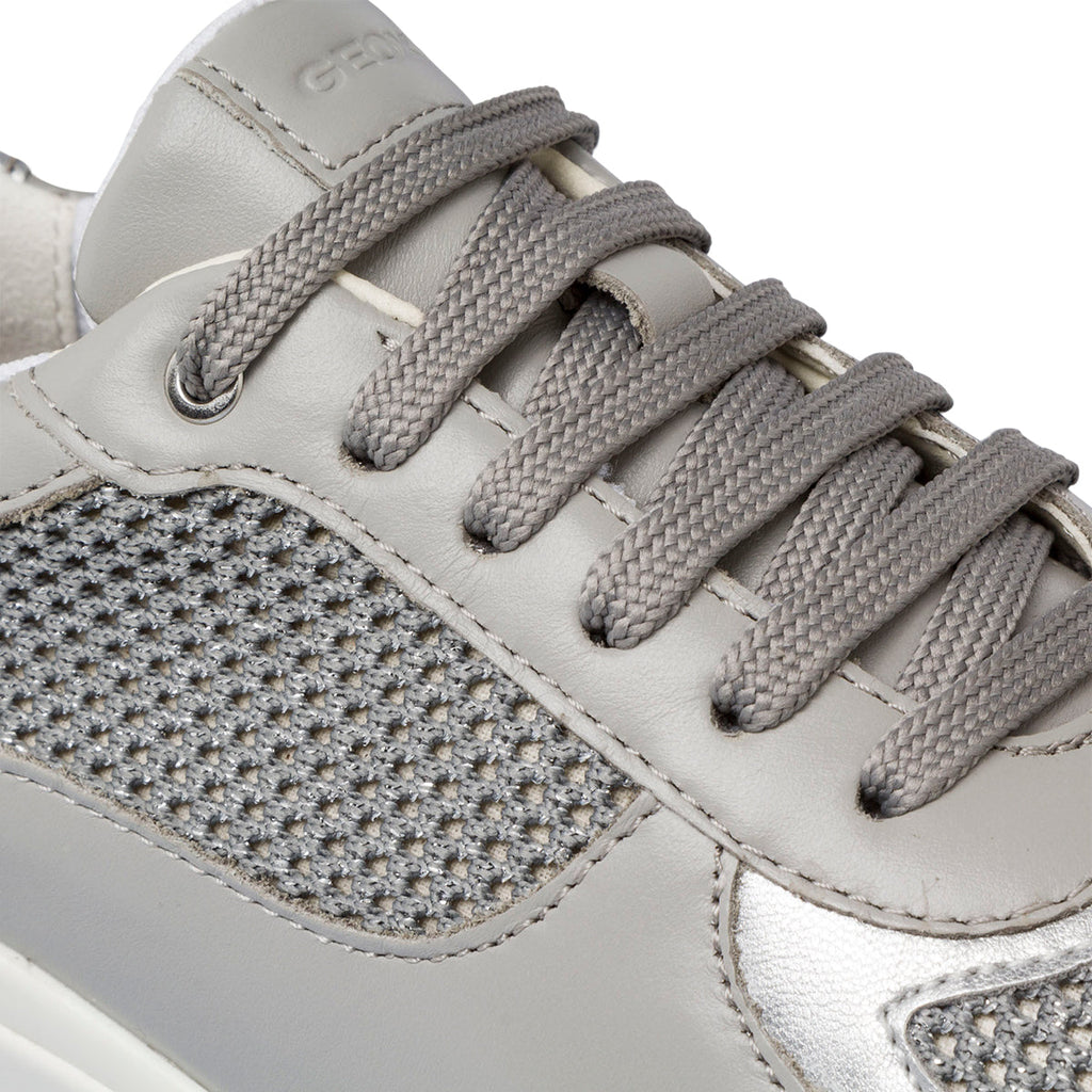 Sneakers grigie in pelle e mesh da donna Geox Sukie