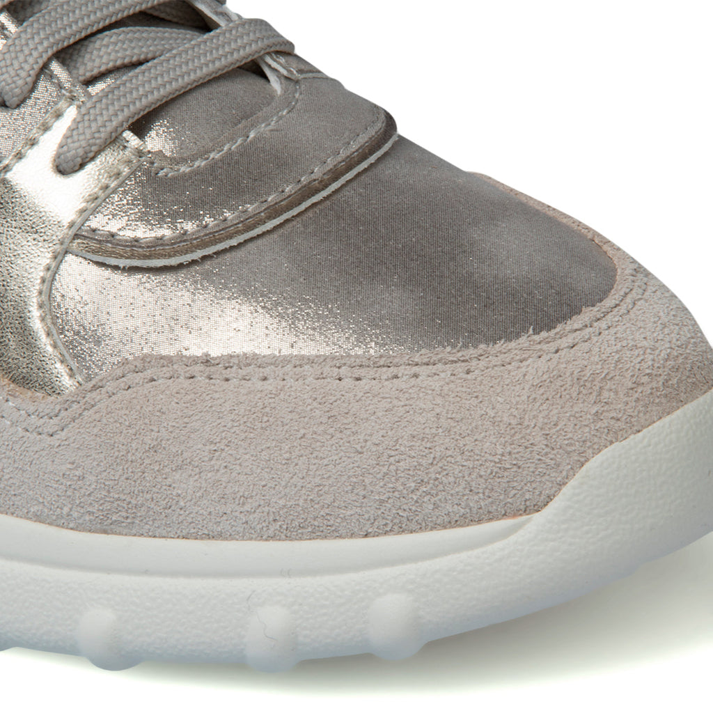 Sneakers argento metallizzate da donna Geox Alleniee