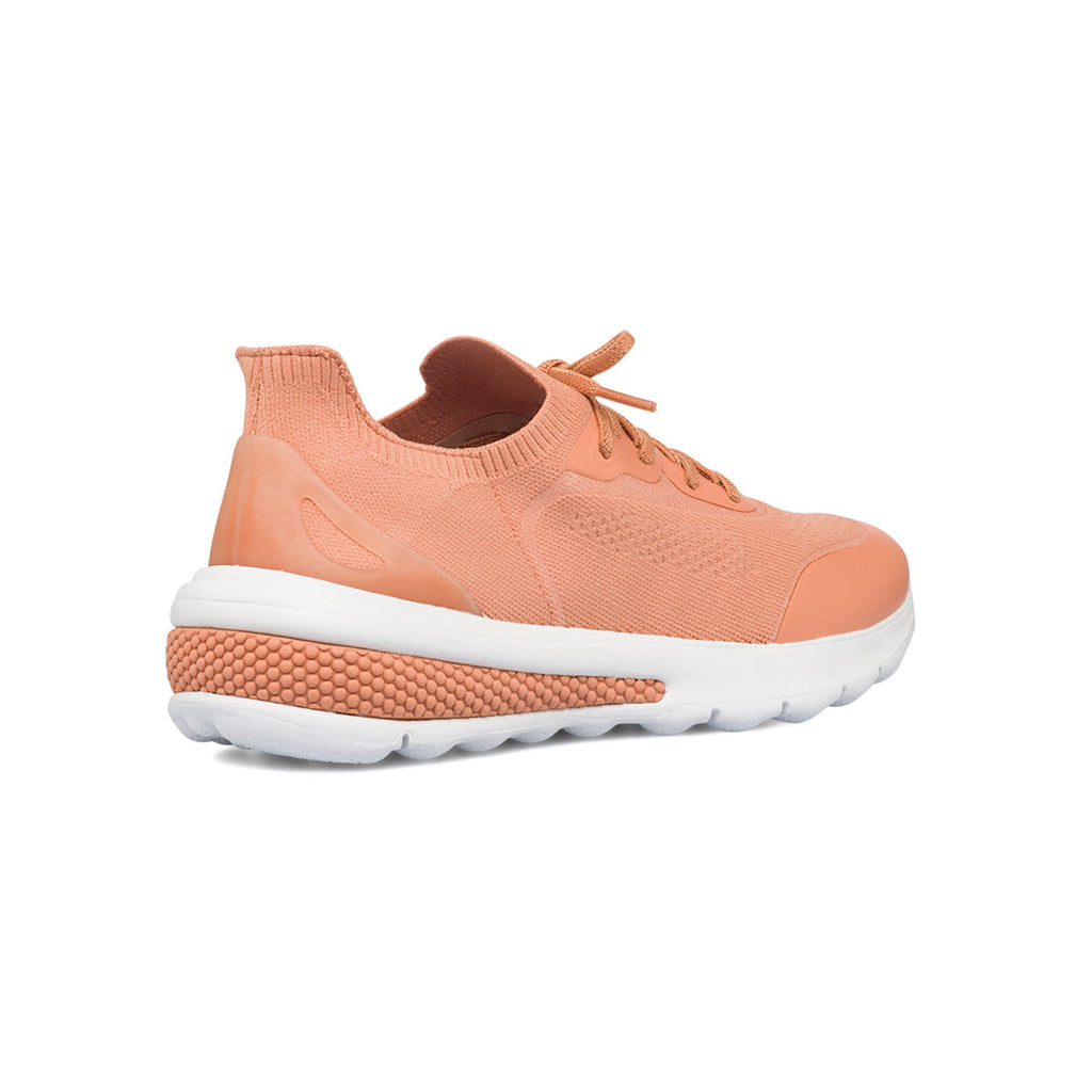 Sneakers color pesca da donna in tessuto knit Geox Spherica Actif