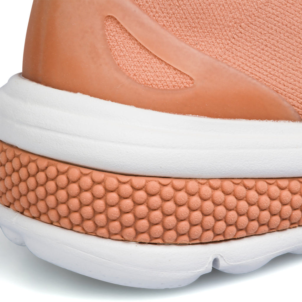 Sneakers color pesca da donna in tessuto knit Geox Spherica Actif