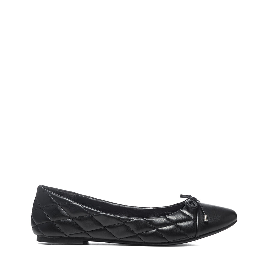 Ballerine nere in similpelle effetto matelassé Lora Ferres