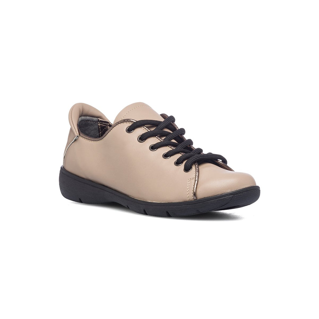 Scarpe comfort beige con lacci neri P Soft