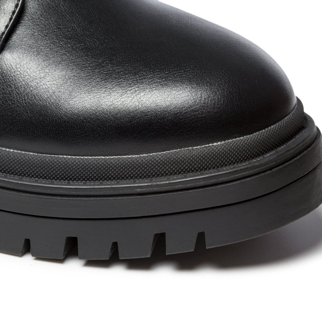 Anfibi neri con dettagli brogue Lora Ferres