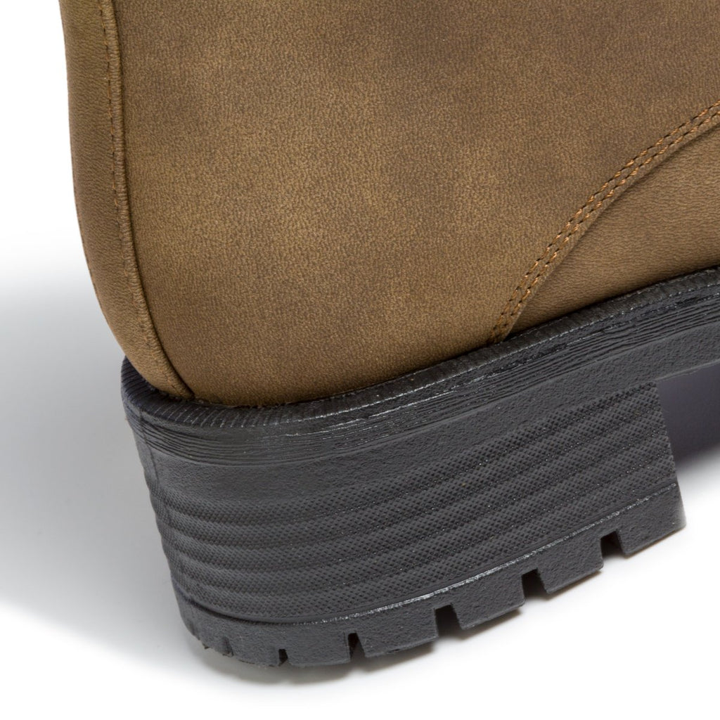 Anfibi taupe in similpelle con zip laterale Lora Ferres