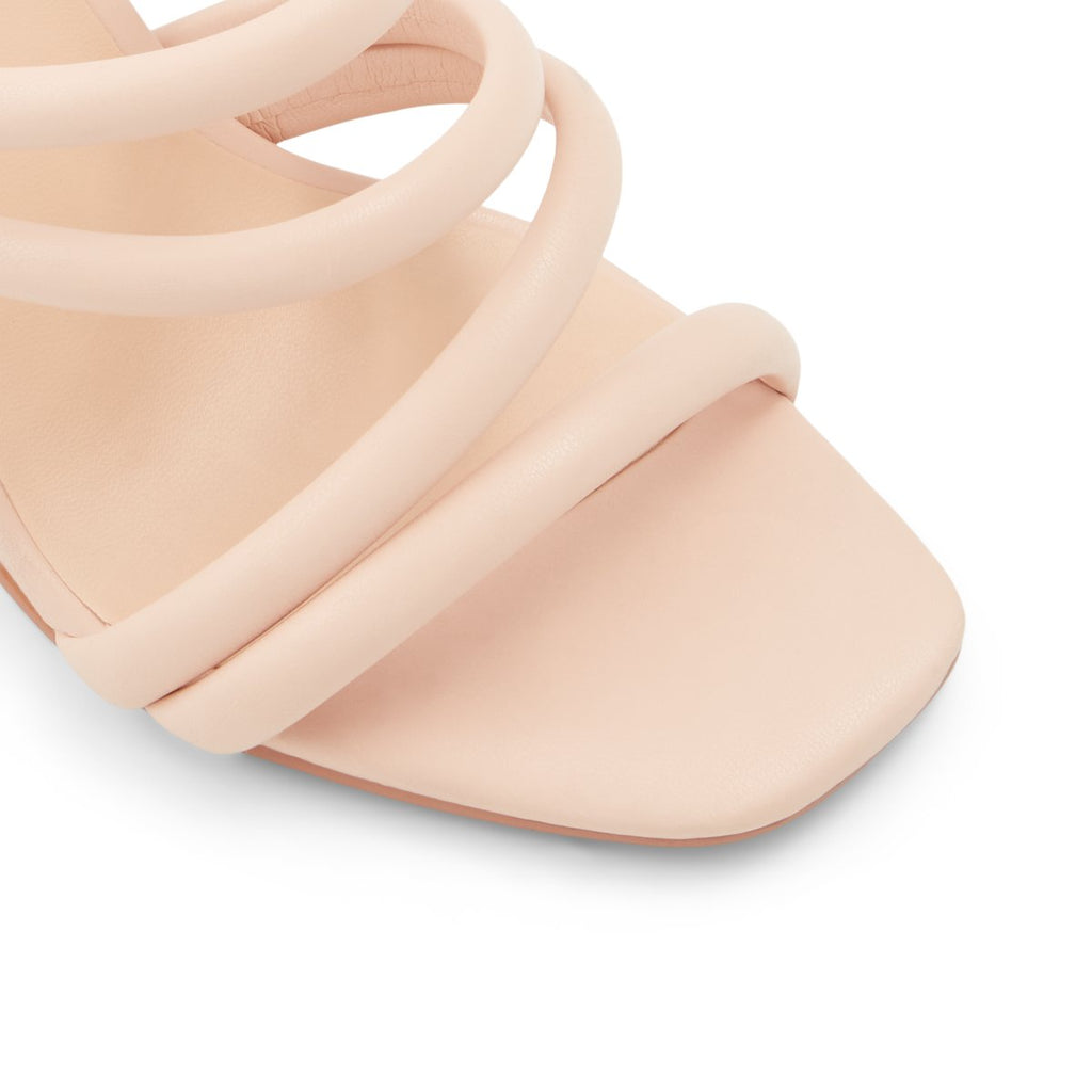 Sandali rosa in pelle vegana con tacco 9 cm Call It Spring Cherie